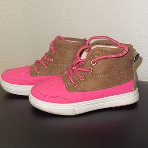 Girls Oshkosh insulated boots